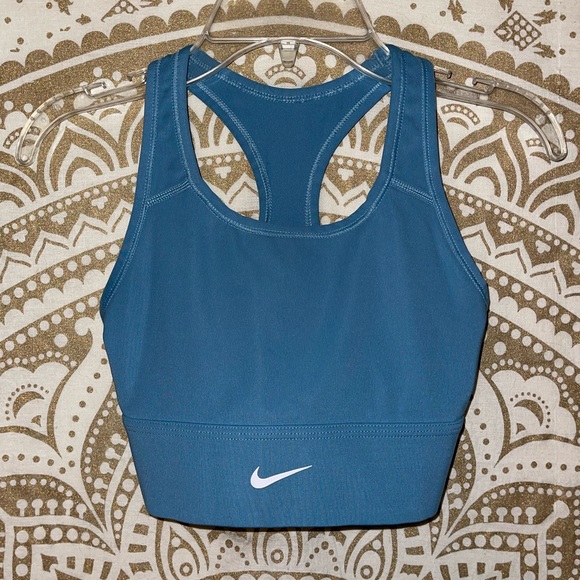“NIKE” WOMEN’S RAZORBACK SPORTS BRA IN A BEAUTIFUL TEAL COLOR, LADIES SIZE XS - Picture 1 of 4